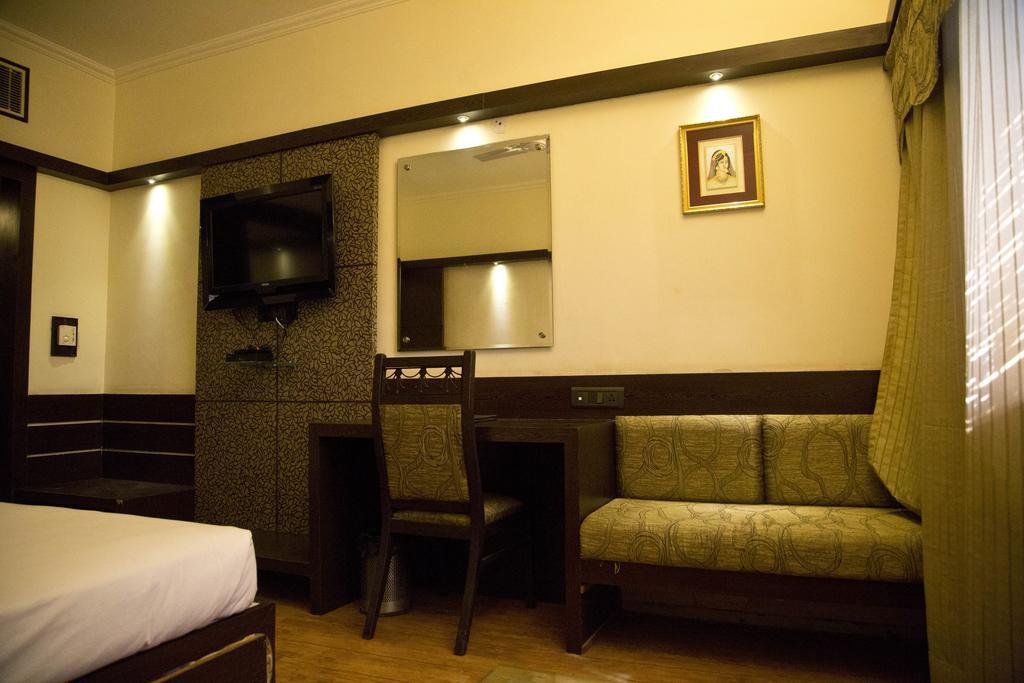 The Rajshahi Palace Hotel Indore Luaran gambar