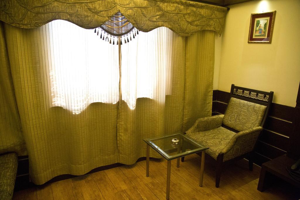 The Rajshahi Palace Hotel Indore Luaran gambar